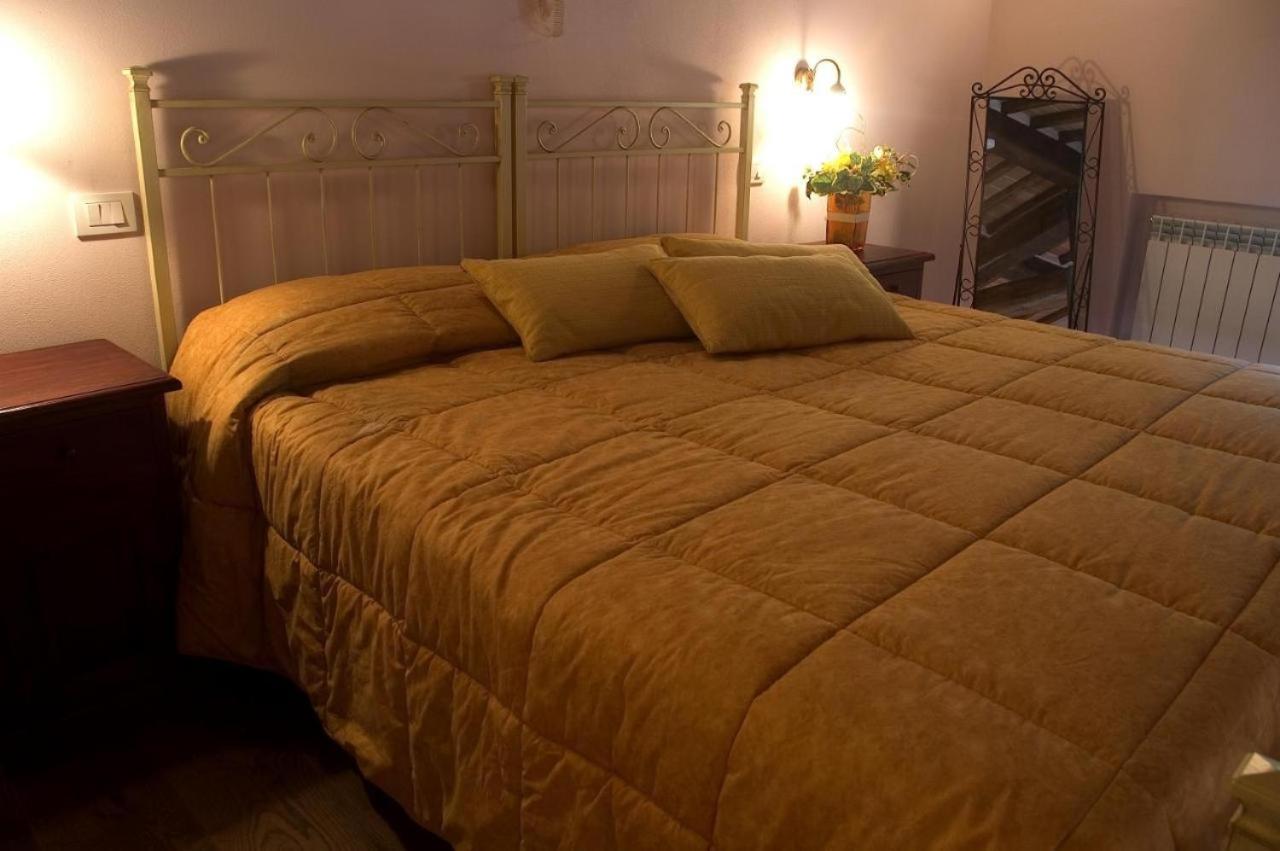 Agriturismo La Burraia Vicino A San Gimignano Gambassi Terme Ngoại thất bức ảnh
