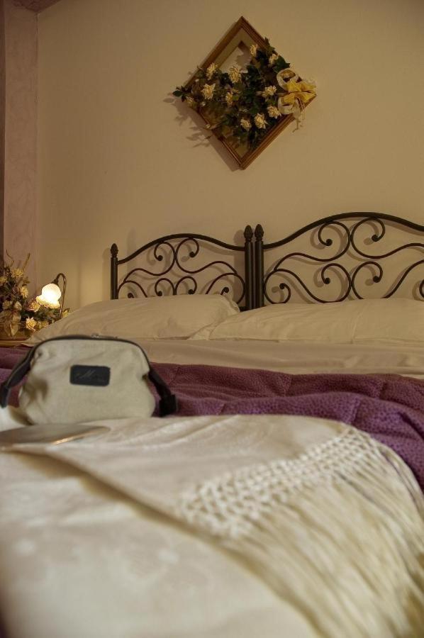 Agriturismo La Burraia Vicino A San Gimignano Gambassi Terme Ngoại thất bức ảnh